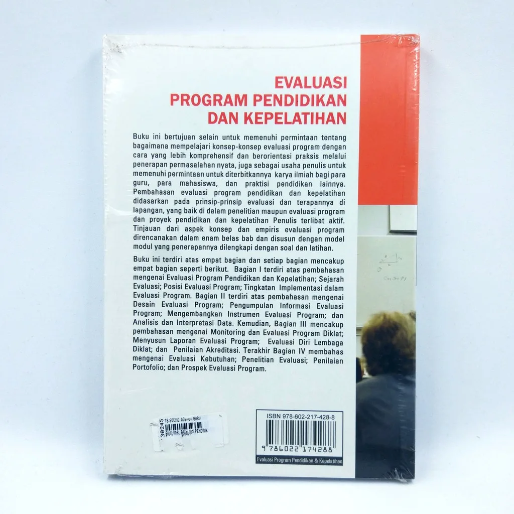 Evaluasi Program Pendidikan Dan Kepelatihan - Sukardi