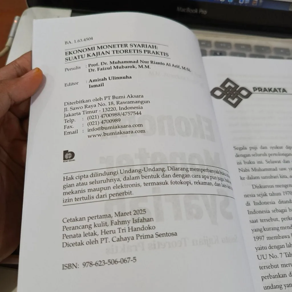 Ekonomi Moneter Syariah Suatu Kajian Teoretis Praktis - Muhammad Nur Rianto Al Arif